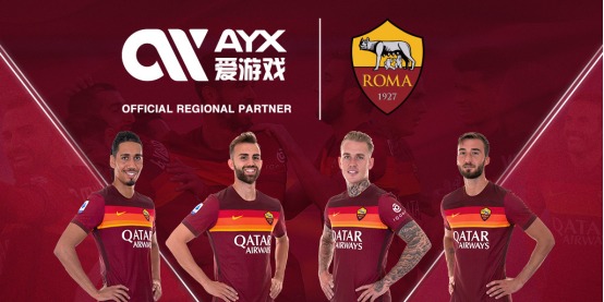 着两国球迷